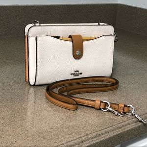 Coach Pop Up Messenger Crossbody